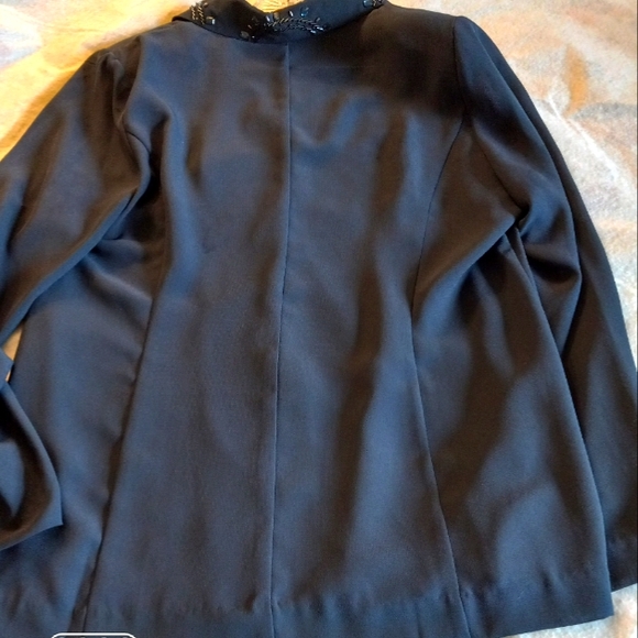 Tally Taylor Navy Blue Two-Piece Suit - Picture 15 of 16